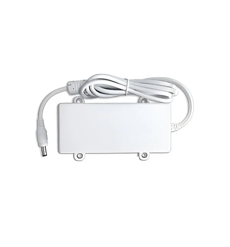 Alimentation 14,4V 4.5A. Livrée sans câble secteur